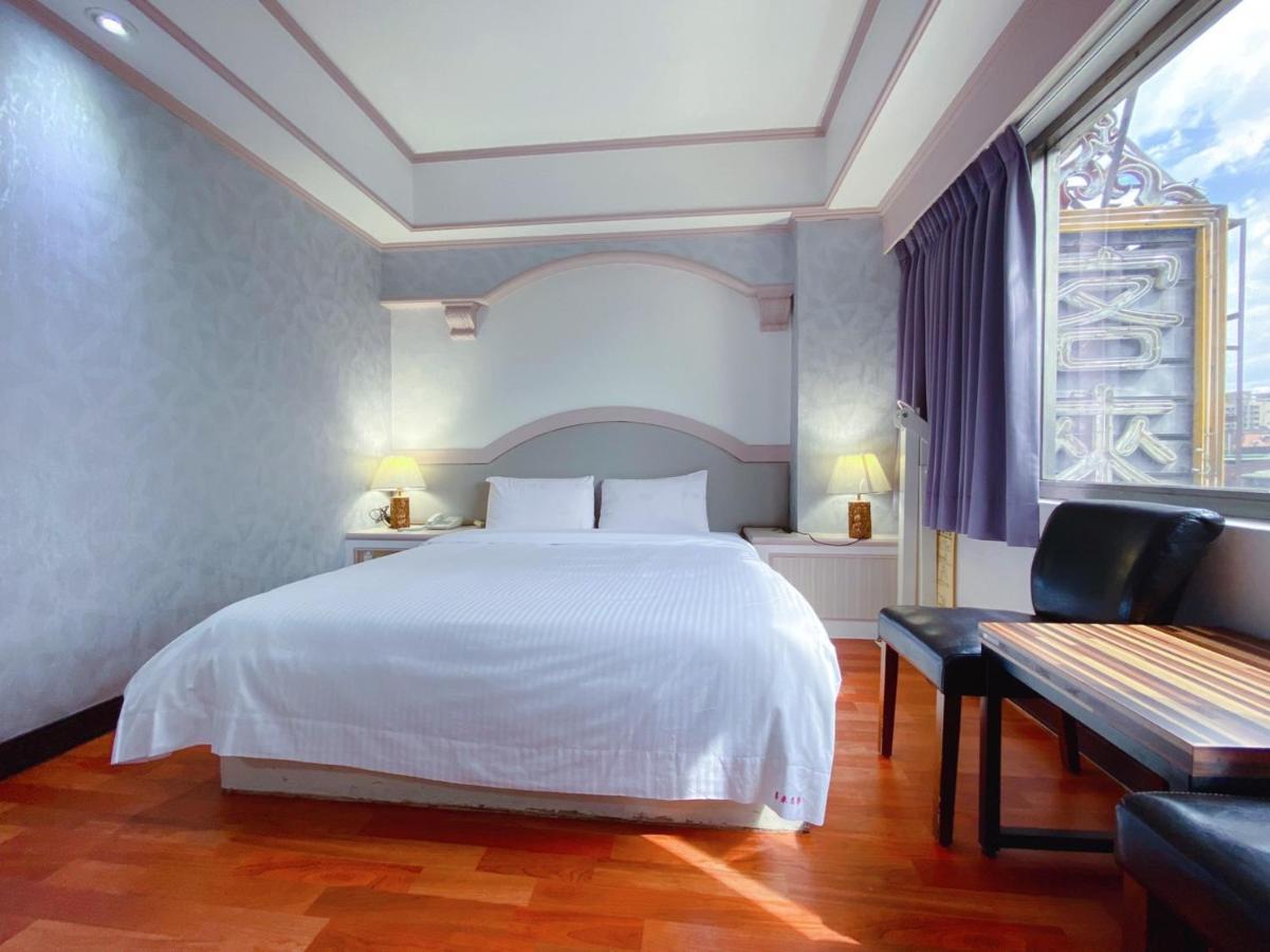 Chrysler Hotel Taipei Luaran gambar